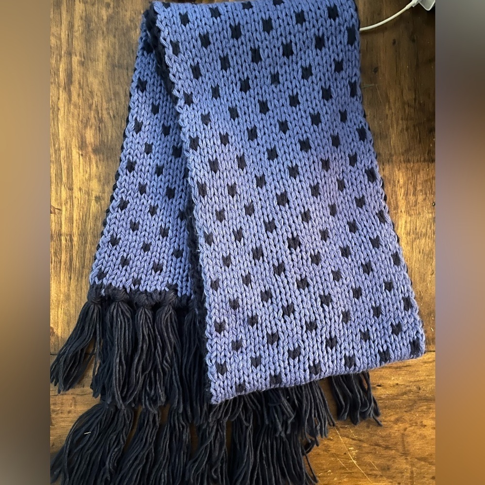 Old Navy winter scarf